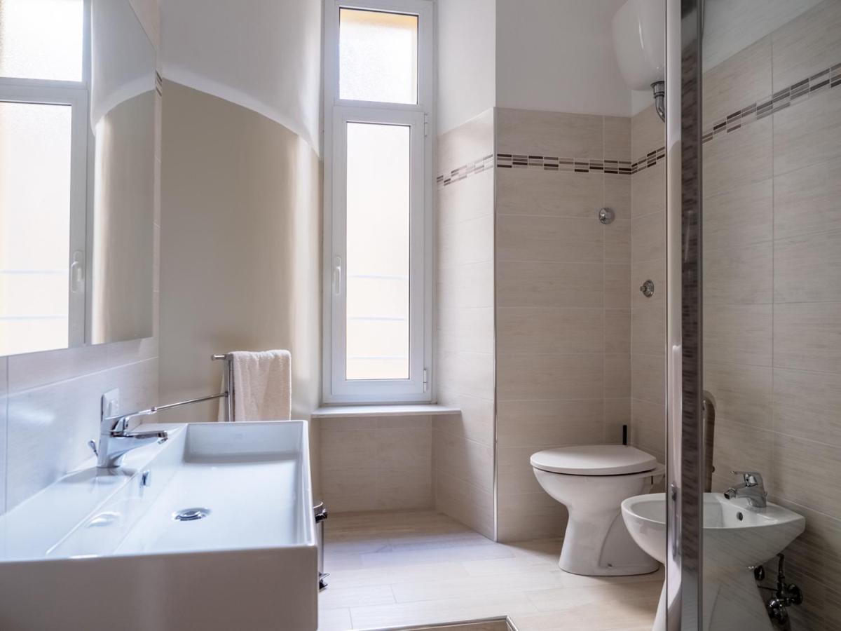 Veneto Holidays - Central Apartment In Via Veneto โรม ภายนอก รูปภาพ